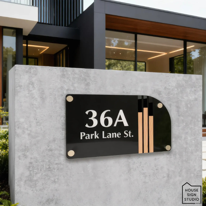 Maestro Arch™ Illuminated Architectural House Sign