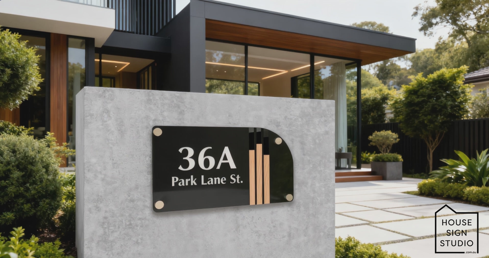 Maestro Arch™ Illuminated Architectural House Sign